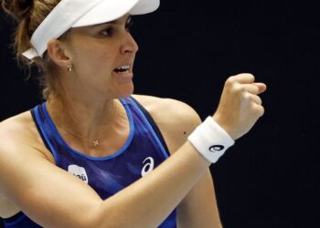 Roland Garros: Bia Haddad e Demoliner vencem estreias nas duplas