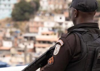Cinco pessoas morrem em operação contra o tráfico de drogas no Rio